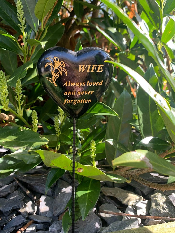 Wife - Black & Gold Resin Memorial Lily Heart Stick Stake Graveside Crematorium